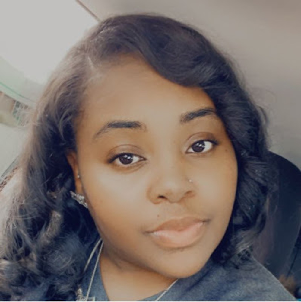 Meet your Posher, Ciera